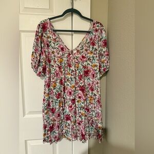 Women’s Lovestitch pink floral dress. Size L